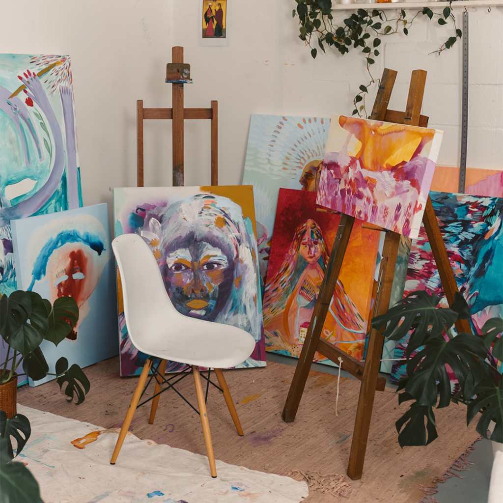 The Ultimate Guide to Set Up Your Home Art Studio (with tips for your space  and budget) — Evolve Artist